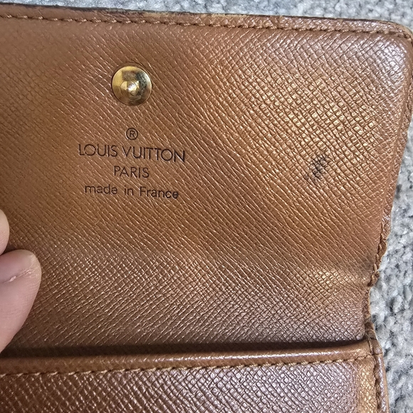Authentic Vintage Louis Vuitton Wallet Leather Luxury - Picture 5 of 10
